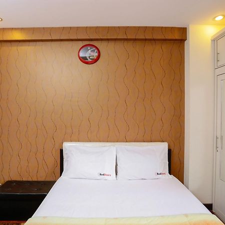 Redliving Apartemen The Suites Metro - Mary Tower E Бандунг Экстерьер фото