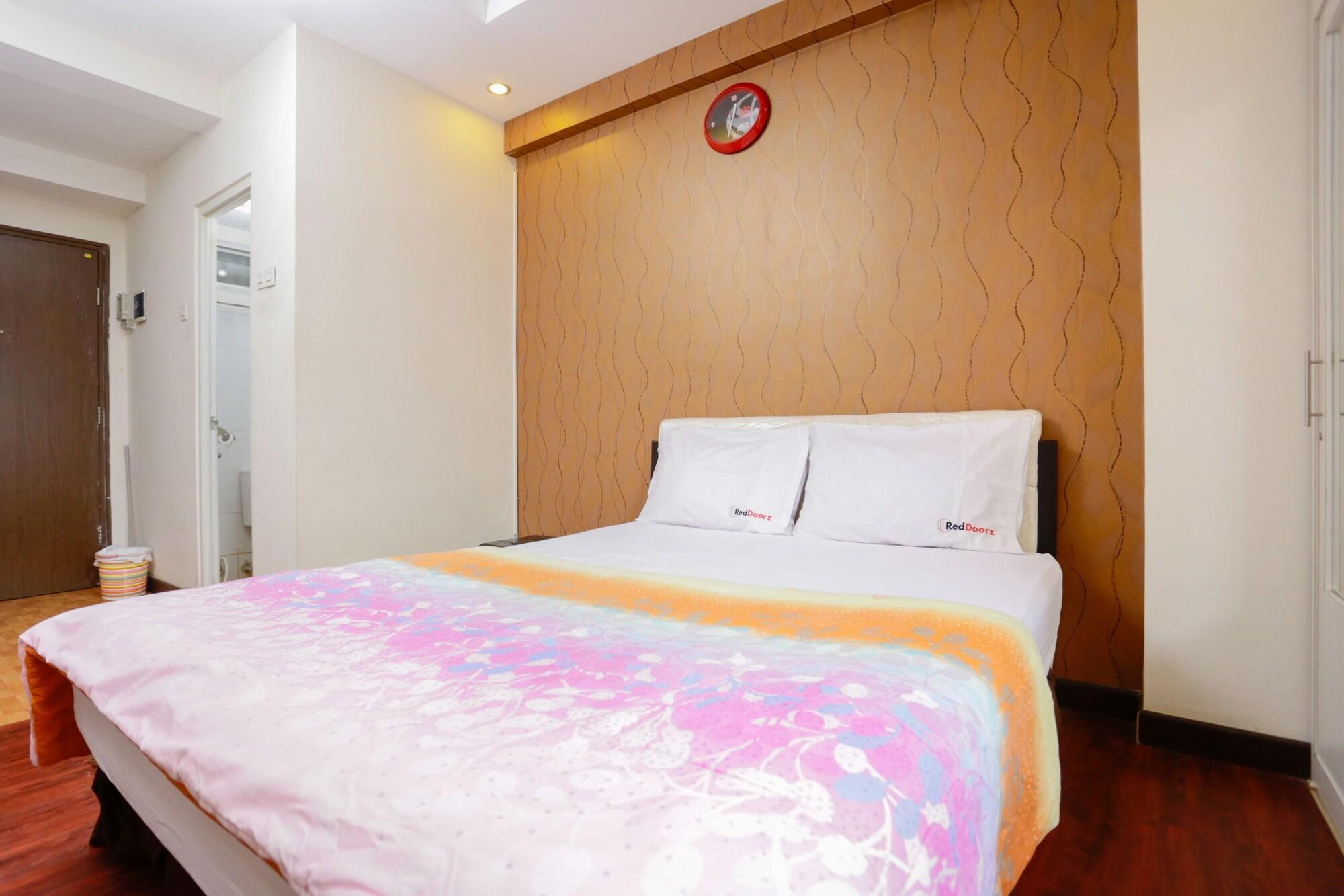 Redliving Apartemen The Suites Metro - Mary Tower E Бандунг Экстерьер фото